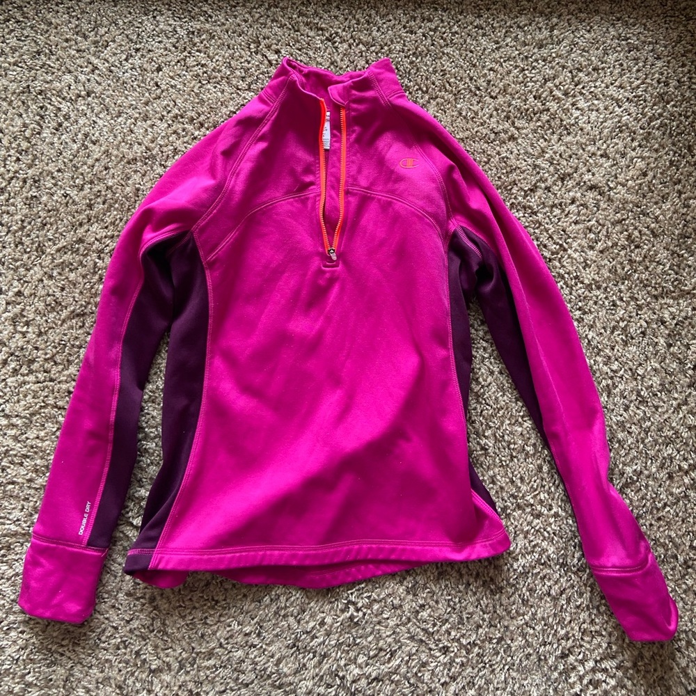 Champion - Magenta Powertrain Sweater Size S